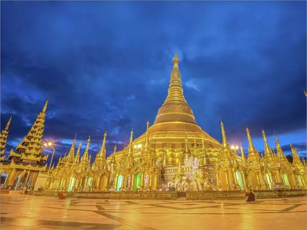 Shwedagon Pagoda before sunrise, Yangon, Myanmar