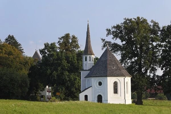 Chapel of St. Leonard, Harmating, municipality of Egling, Upper Bavaria, Bavaria, Germany, Europe