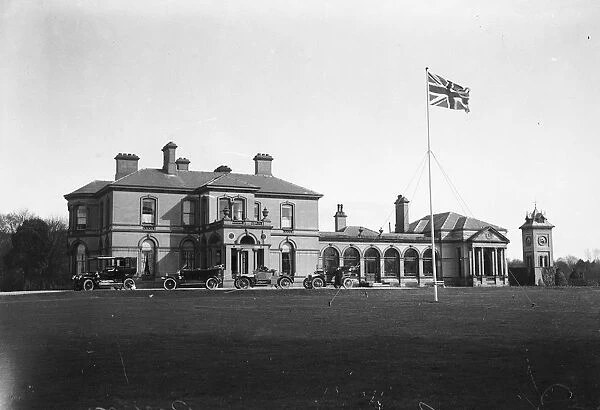 Craigavon. circa 1914: Headquarters of the Protestant Ulster Volunteers