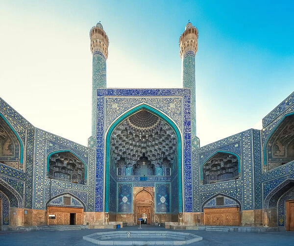 Facade of 'Masjed-e Shah'Mosque ('Shah Mosque') on 'Naqsh-e Jahan Square'in Isfahan