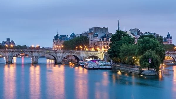 Ile de la Cite and Seine river, Paris, France