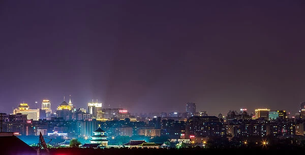 Tiantan at night
