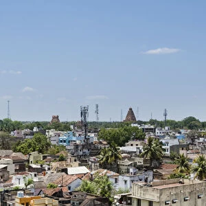 Cityscape with temples, temple city of Srirangam, Thanjavur, Tamil Nadu, India