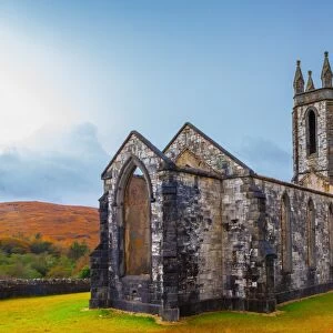 Dunlewy (Dunlewey) Old Church ruin in the Poisoned Glen, County Donegal, Ulster region, Ireland