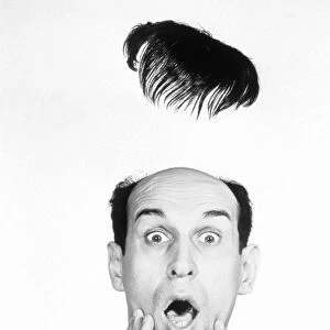 MANS HAIRPIECE FLIES OFF IN SHOCK, 1950S OR 1960S, FLIPPING HIS LID