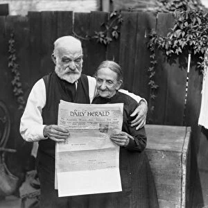 Reading the Daily Herald 1926