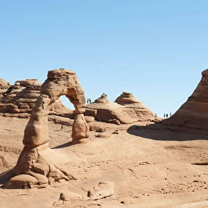 Red sandstone, Delicate Arch, natural stone arches and rock formations, Arches National Park, Utah, Western United States, United States of America, North America