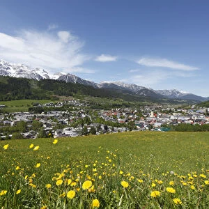 Schladming with the Dachstein massif, left, Ennstal valley, Upper Styria, Styria, Austria, Europe