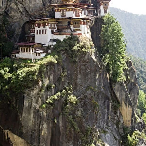 Travel Destinations Framed Print Collection: Taktsang Lhakhang, The Tiger's Nest Temple, Bhutan