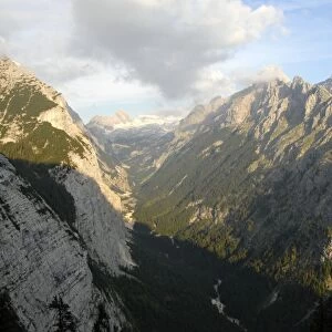 View of a mountain valley, Reintal valley with the Partnach mountain river, Mt. Zugspitze, Mt. Alpspitze, Wettersteingebirge mountain range, Upper Bavaria, Bavaria, Germany, Europe