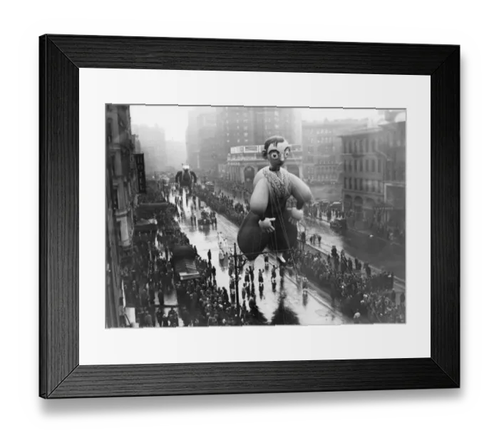 Framed Print : Macys Thanksgiving Day Parade Framed Print : Macys Thanksgiving Day Parade