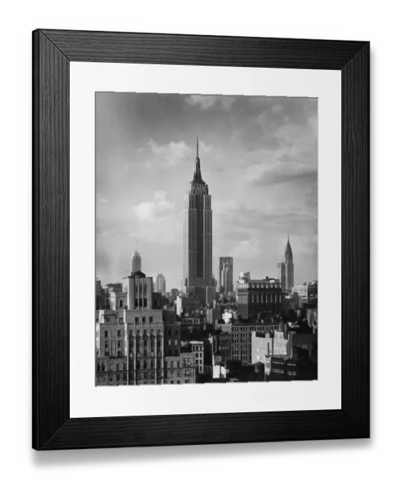 Framed Print : Empire State Building Framed Print : Empire State Building