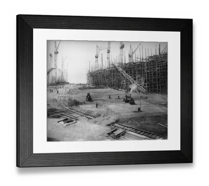 Framed Print : Scottish Shipyard Framed Print : Scottish Shipyard