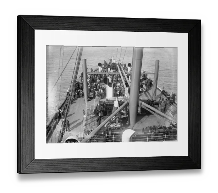 Framed Print : The Franconia Framed Print : The Franconia