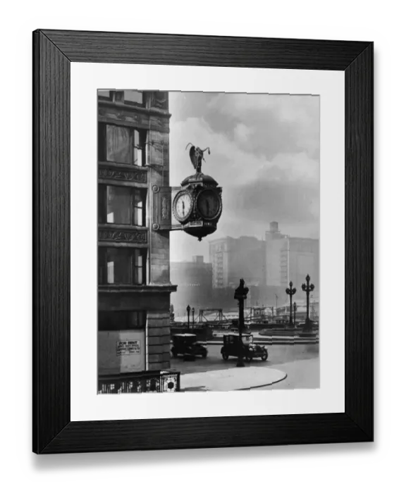 Framed Print : Clock On The Pure Oil Building Framed Print : Clock On The Pure Oil Building