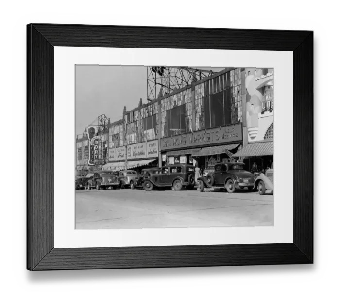 Framed Print : Street Scene Framed Print : Street Scene