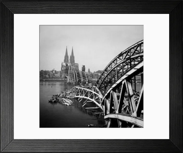 Framed Print : Broken Hohenzollern Bridge Framed Print : Broken Hohenzollern Bridge