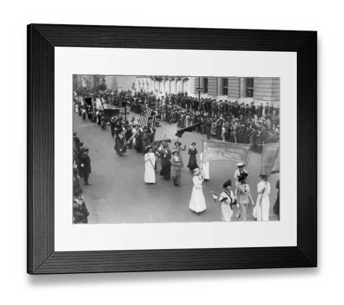 Framed Print : Women of All Nations Parade in New York, 3rd May 1916 Framed Print : Women of All Nations Parade in New York, 3rd May 1916