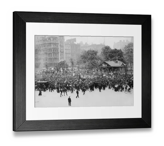 Framed Print : League of Self-Supporting Women Rally, 21st May 1910 Framed Print : League of Self-Supporting Women Rally, 21st May 1910