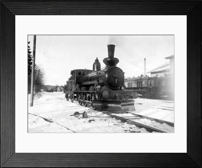Framed Print : Swedish Engine