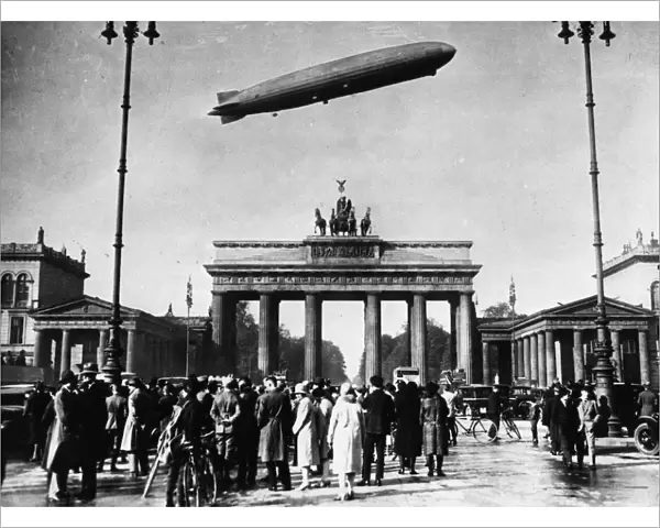 Zeppelin Over Berlin