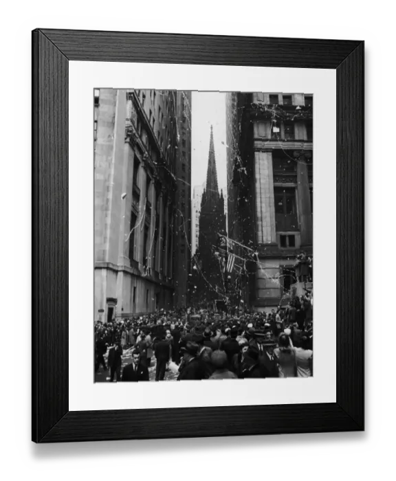 Framed Print : VE Day In New York; corner of Wall Street and Nassau Street in New York City during