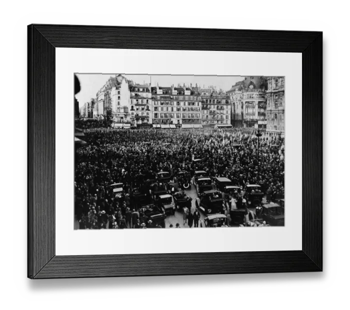 Framed Print : Paris Parade For Lindbergh Framed Print : Paris Parade For Lindbergh