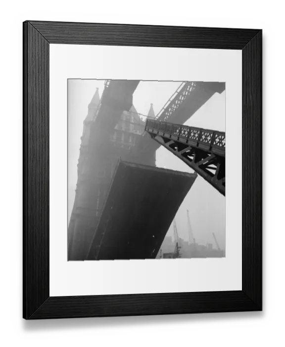 Framed Print : Tower Bridge Framed Print : Tower Bridge