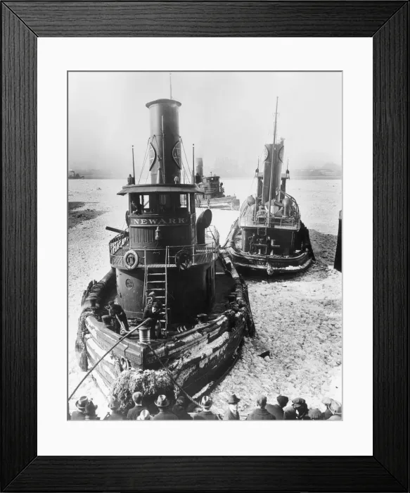 Framed Print : Breaking The Ice Framed Print : Breaking The Ice
