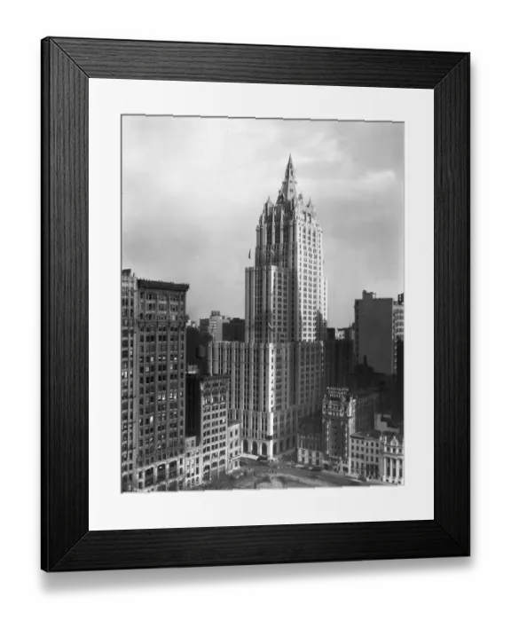 Framed Print : circa 1930: Exterior view of the New York Life Building, on Madison Avenue and 26th Framed Print : circa 1930: Exterior view of the New York Life Building, on Madison Avenue and 26th