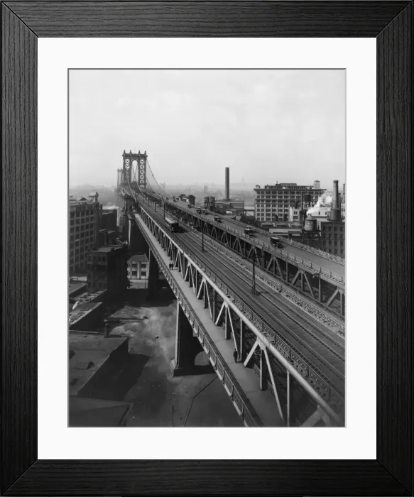 Framed Print : Leaving Manhattan Framed Print : Leaving Manhattan