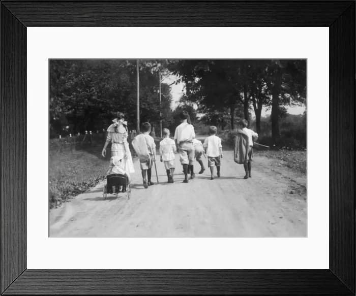 Framed Print : Childrens Walk Framed Print : Childrens Walk