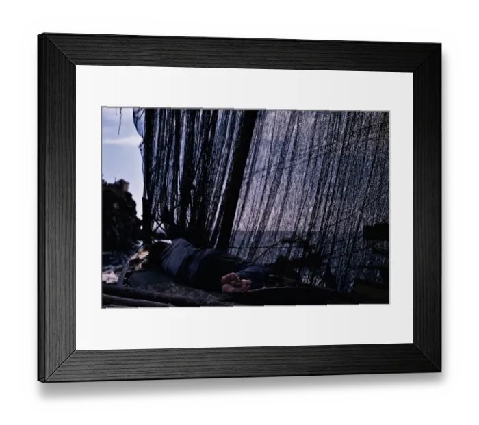 Framed Print : Bert Hardy (1913 -1995) Framed Print : Bert Hardy (1913 -1995)