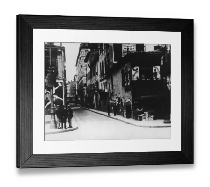Framed Print : Streets Of Paris Framed Print : Streets Of Paris