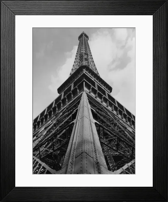 Framed Print : Eiffel Tower Framed Print : Eiffel Tower