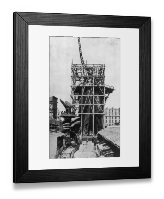 Framed Print : Statue Of Liberty Framed Print : Statue Of Liberty