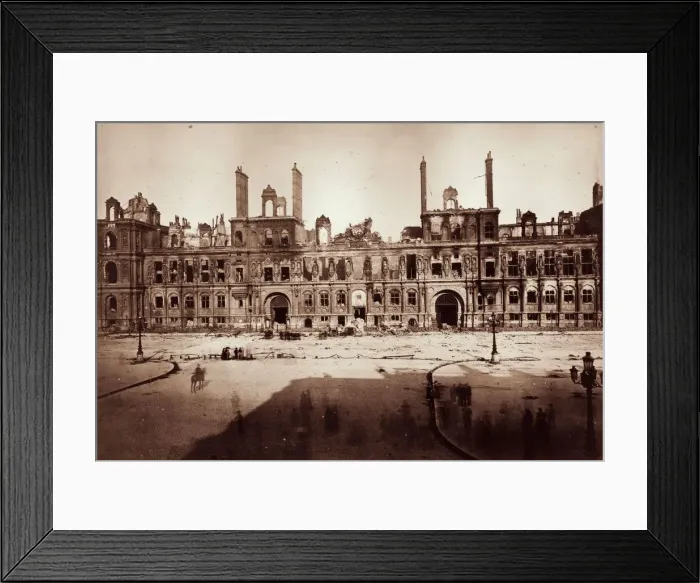 Framed Print : Hotel De Ville Framed Print : Hotel De Ville