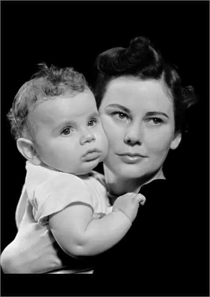 Portrait of mother & infant