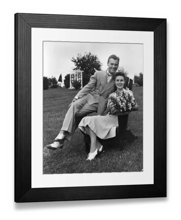 Framed Print : Couple on outdoor green Framed Print : Couple on outdoor green
