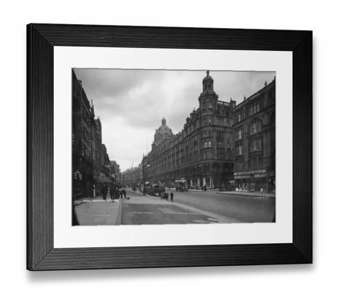 Framed Print : London Stereoscopic Company (1854-1922) Framed Print : London Stereoscopic Company (1854-1922)
