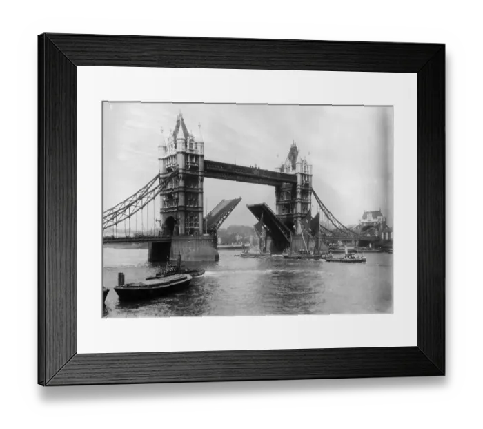 Framed Print : Tower Bridge Framed Print : Tower Bridge