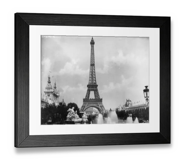 Framed Print : Eiffel Tower Framed Print : Eiffel Tower