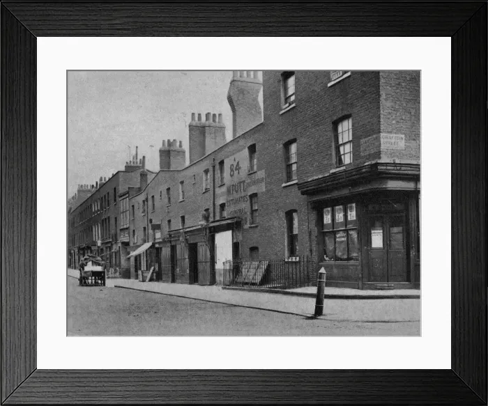 Framed Print : Dwelling. circa 1900: The preserved home of English novelist Charles Dickens Framed Print : Dwelling. circa 1900: The preserved home of English novelist Charles Dickens