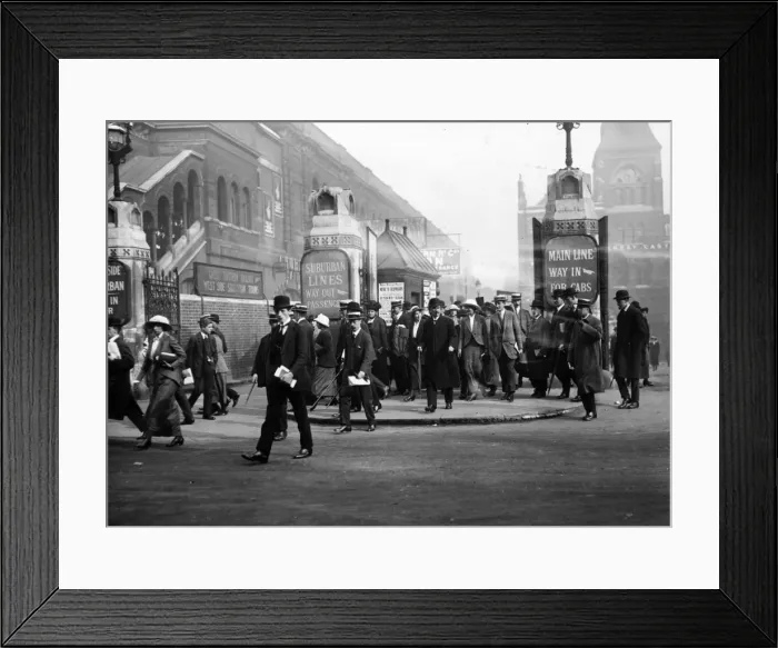 Framed Print : Liverpool Street Framed Print : Liverpool Street