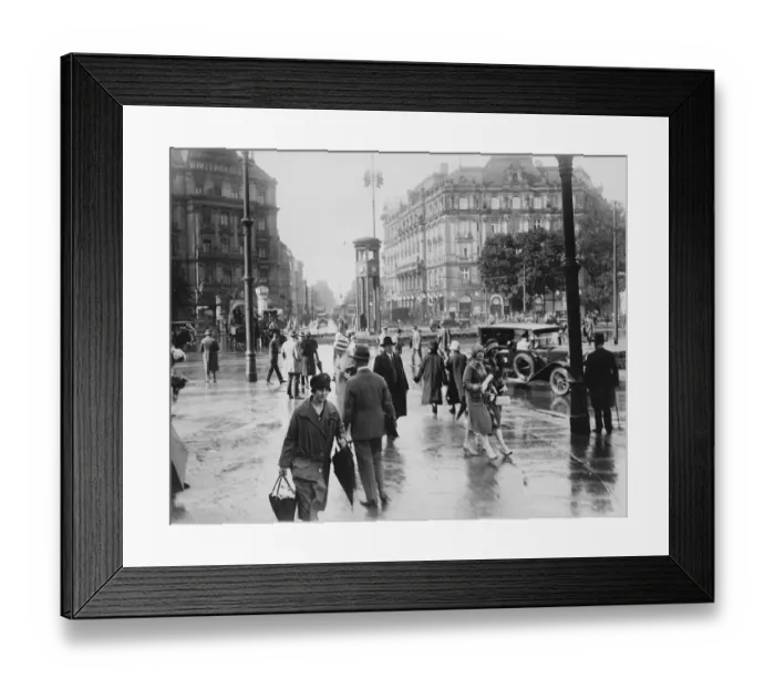Framed Print : Potsdamer Platz Framed Print : Potsdamer Platz