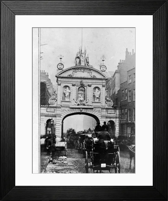 Framed Print : Temple Bar Framed Print : Temple Bar