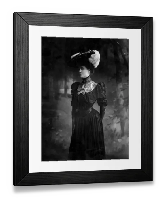 Framed Print : Edwardian Lady Framed Print : Edwardian Lady