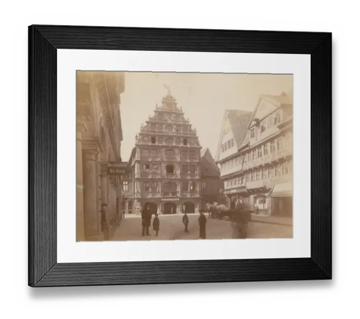 Framed Print : Brunswick Cloth Hall Framed Print : Brunswick Cloth Hall