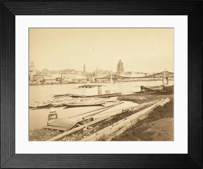 Framed Print : Frankfurt Am Main Framed Print : Frankfurt Am Main