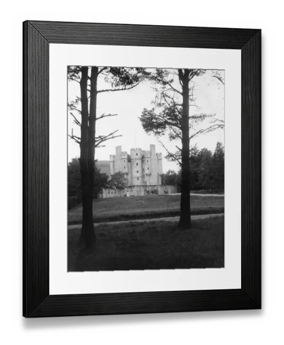 Framed Print : Braemar Castle